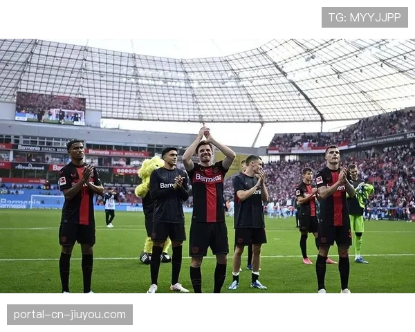 通讯：从垫底到领跑，勒沃库森队史首夺德甲冠军之路